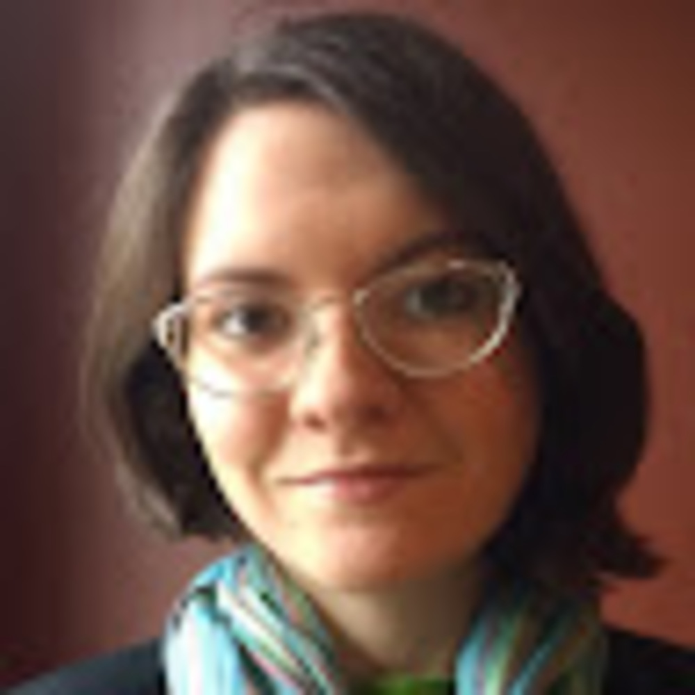 Meet your Posher, Elise